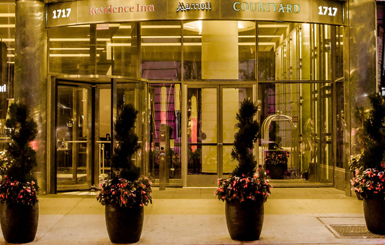 Residence Inn By Marriott New York Manhattan/Central Park Экстерьер фото